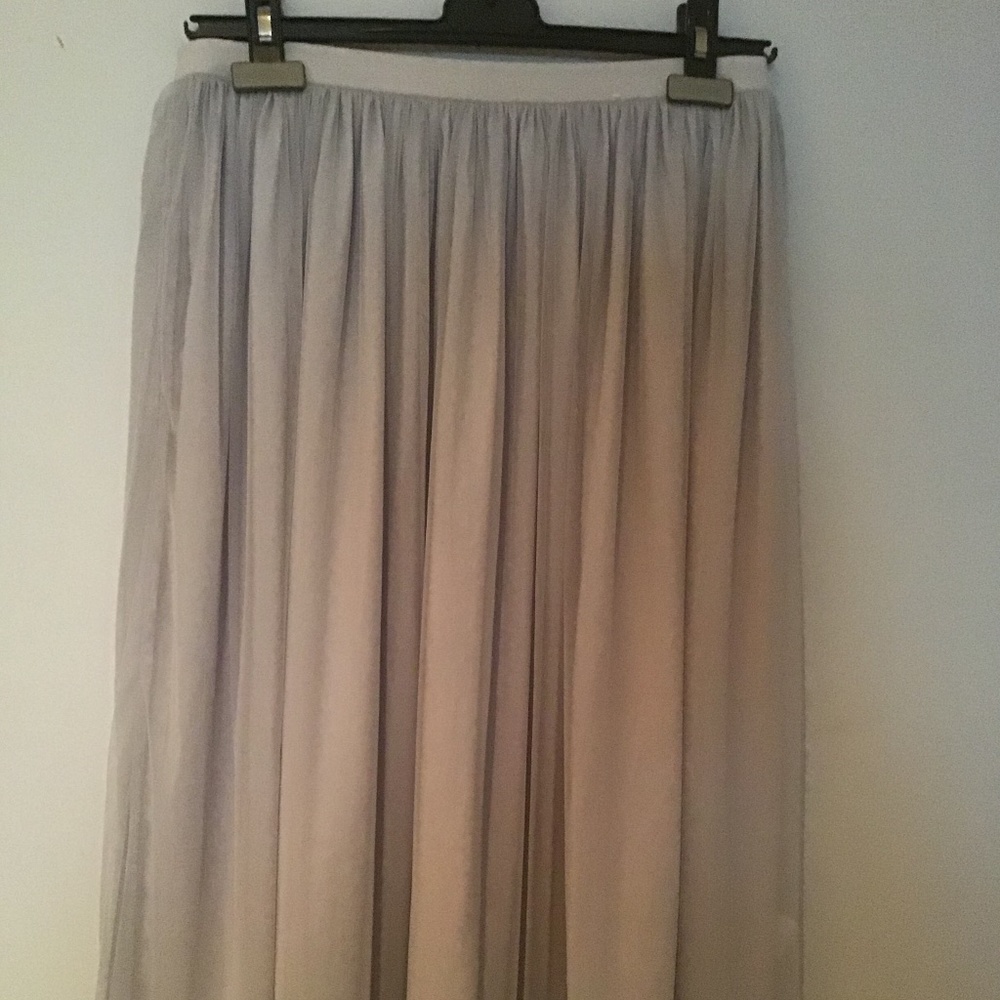 Grey lined chiffon gathered skirt